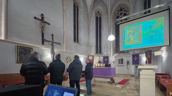 Kreuzweg Andacht der KMB